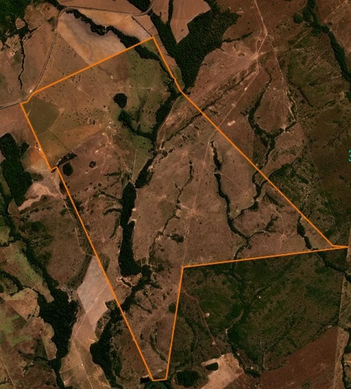 Fazenda a venda em nobres 6