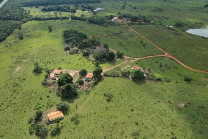 FAZENDA INCLUSO MAQUINARIO 9